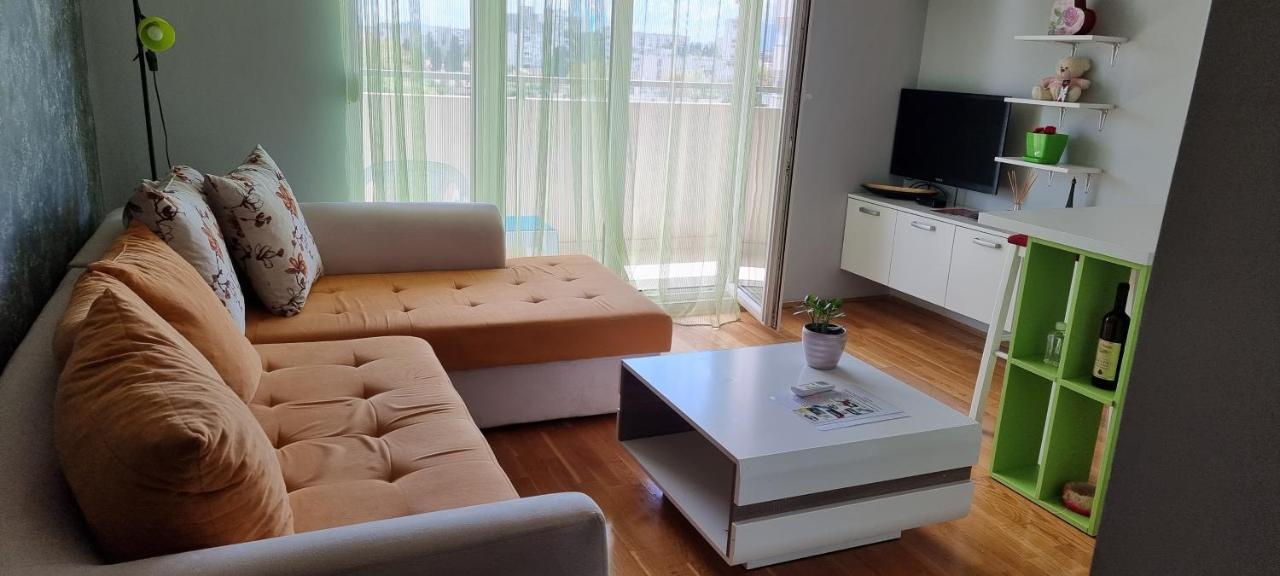 Naki Apartmani بودغوريتْسا المظهر الخارجي الصورة