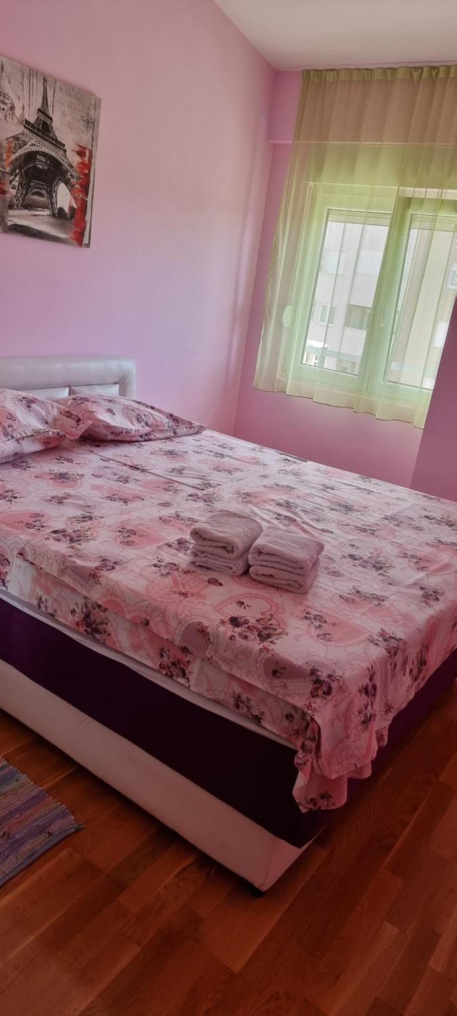 Naki Apartmani بودغوريتْسا الغرفة الصورة